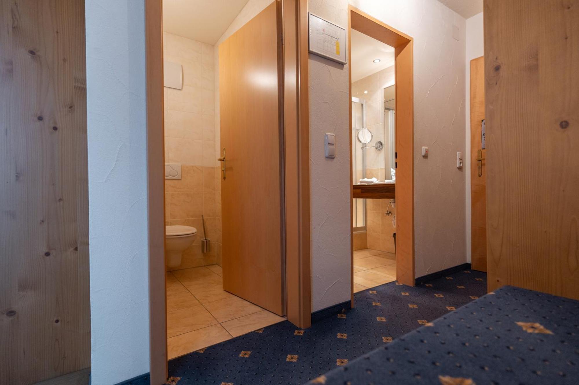 Haller'S Posthotel Riezlern Extérieur photo