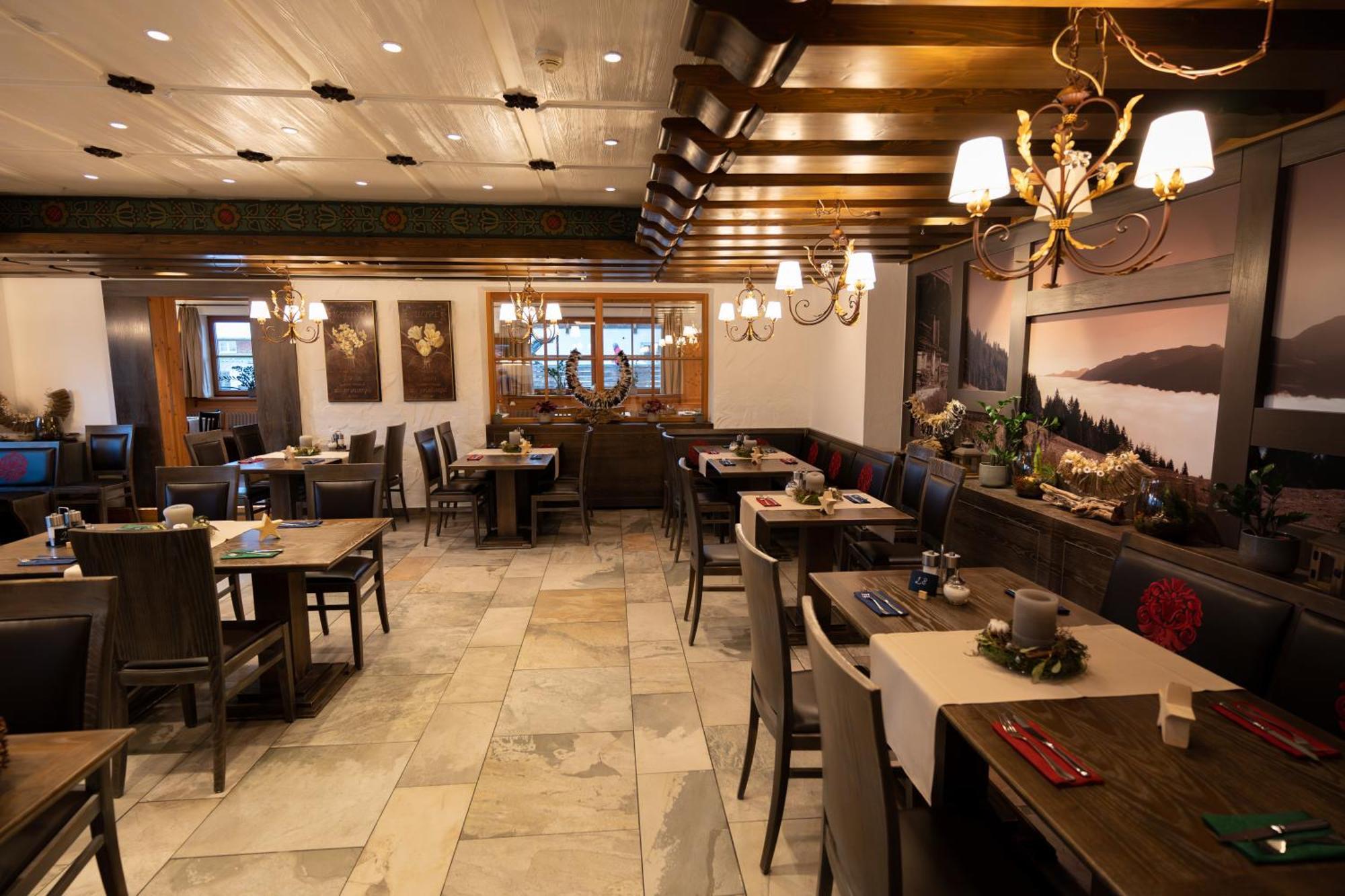 Haller'S Posthotel Riezlern Extérieur photo