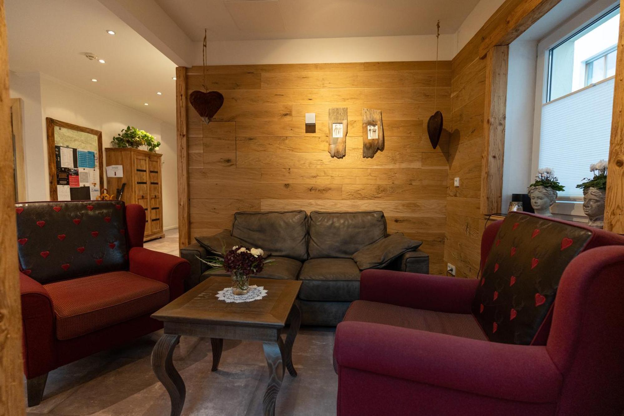 Haller'S Posthotel Riezlern Extérieur photo
