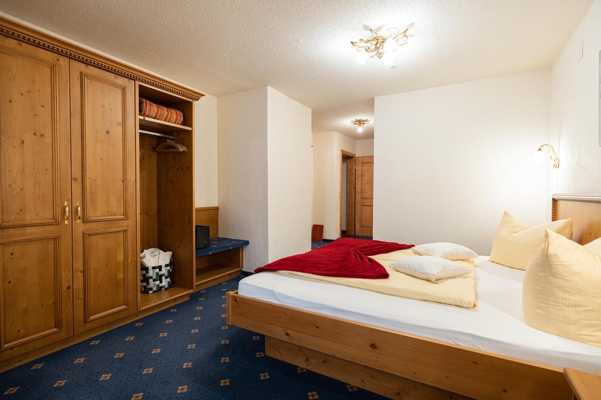Haller'S Posthotel Riezlern Extérieur photo